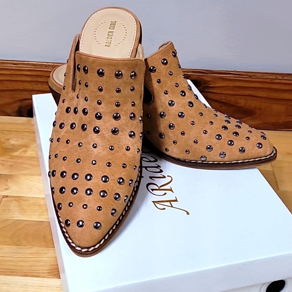 A Rider Girl Gia Studded Mules